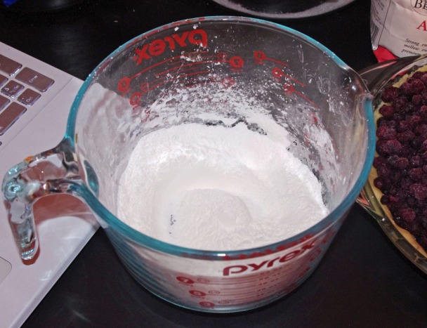 In a separate container, mix the corn starch and the sugar together with a fork and then add the water and (if you like) the lemon juice.  Mix with fork.